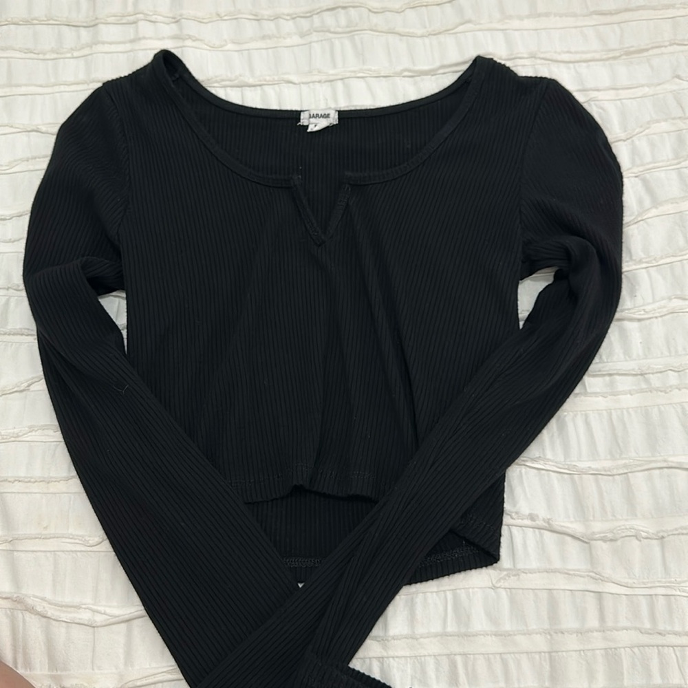 garage black long sleeve